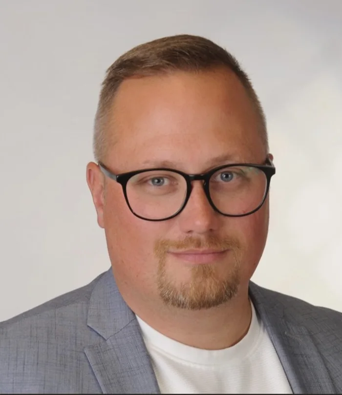 Stefan Hoffmann von Hoffmann Solution
